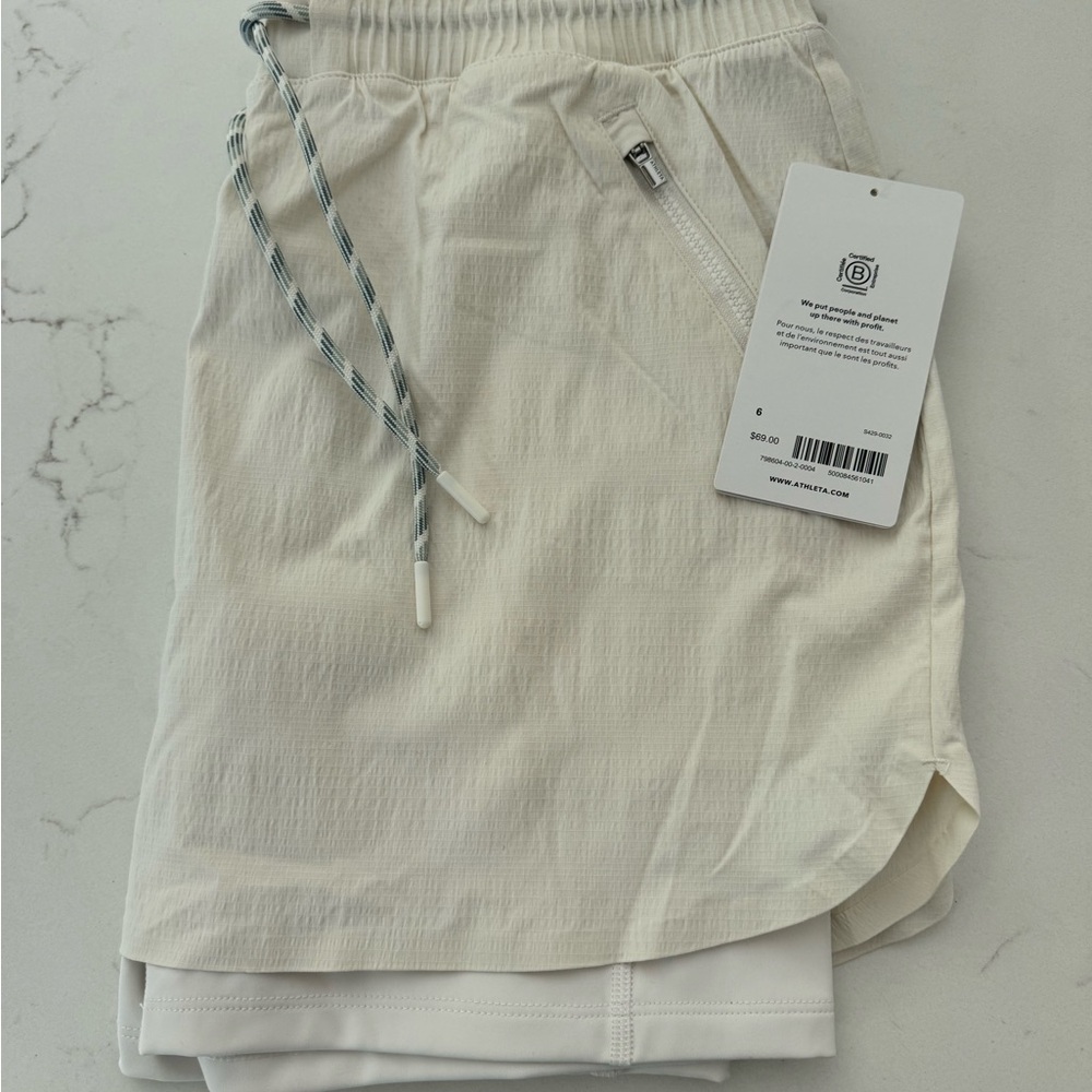 NWT Athleta Trekkie Skort size 6